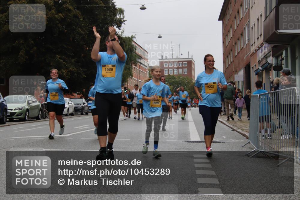 13.09.2026 - Kiel Lauf Markus Tischler http://msf.ph/oto/10453289 13.09.2026 09:54:44 Fleethörn 9399, 1589, 63, 2227 meine-sportfotos.de