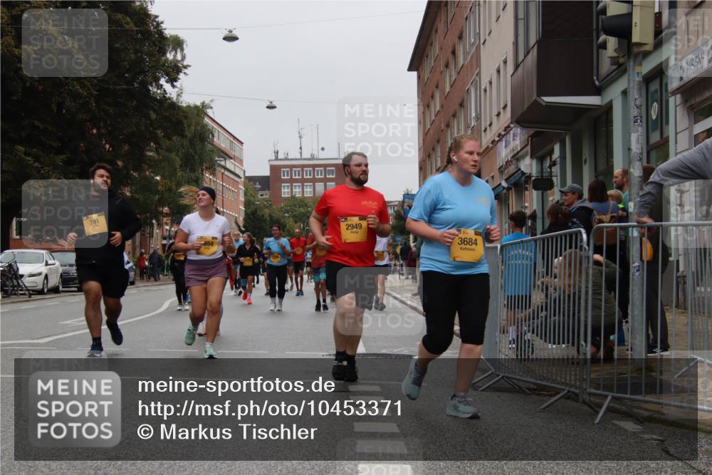 13.09.2026 - Kiel Lauf Markus Tischler http://msf.ph/oto/10453371 13.09.2026 09:55:23 Fleethörn 791, 654, 2949, 3684 meine-sportfotos.de