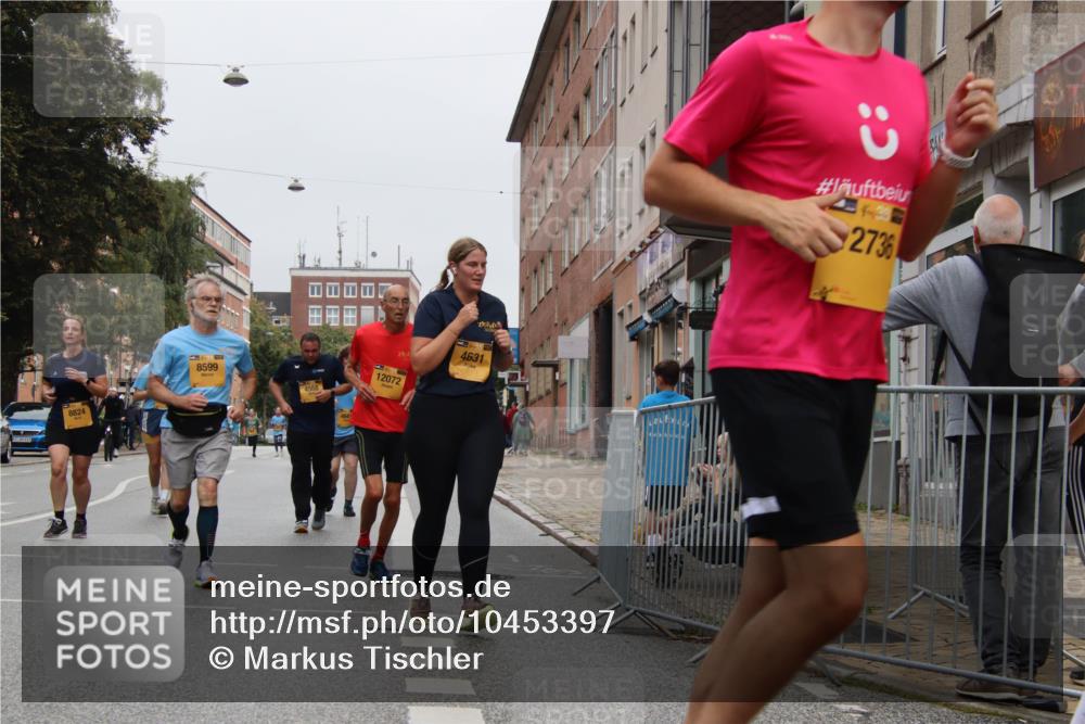 13.09.2026 - Kiel Lauf Markus Tischler http://msf.ph/oto/10453397 13.09.2026 09:55:35 Fleethörn 8824, 8599, 4568, 12072, 4631, 2736 meine-sportfotos.de