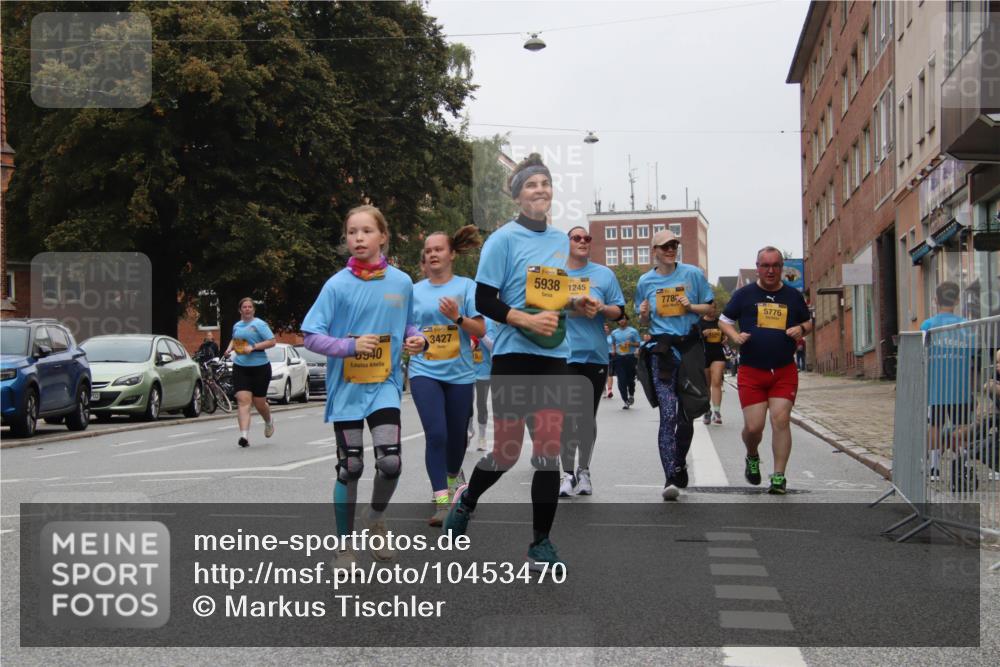 13.09.2026 - Kiel Lauf Markus Tischler http://msf.ph/oto/10453470 13.09.2026 09:56:02 Fleethörn 940, 3427, 15, 5938, 1245, 778, 5776 meine-sportfotos.de