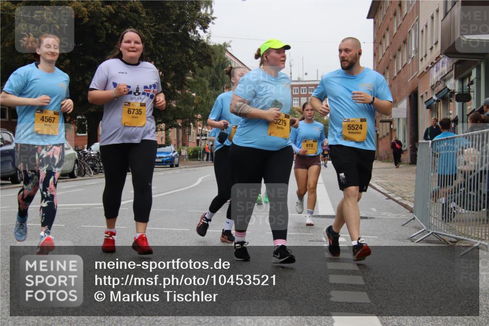 13.09.2026 - Kiel Lauf Markus Tischler http://msf.ph/oto/10453521 13.09.2026 09:56:32 Fleethörn 11, 39, 4567, 2016, 1, 39, 6735, 3279, 818, 5524 meine-sportfotos.de