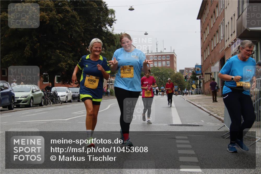 13.09.2026 - Kiel Lauf Markus Tischler http://msf.ph/oto/10453608 13.09.2026 09:57:18 Fleethörn 38, 6956, 39, 6148, 12561, 7399 meine-sportfotos.de