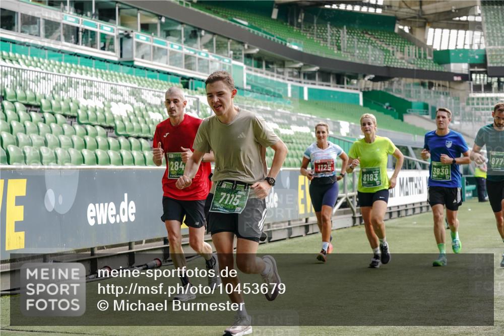 13.09.2026 - 21. swb-Marathon Bremen Michael Burmester http://msf.ph/oto/10453679 13.09.2026 12:51:38 Laufen im Stadion 107, 235, 335, 734, 771, 863, 1043, 1125, 1146, 1162, 1232, 1455, 1492, 1510, 1513, 1613, 1955, 1970, 1998, 2008, 2130, 2295, 2360, 2442, 2444, 2447, 2498, 2759, 2847, 3085, 3336, 3440, 3448, 3484, 3566, 3647, 3703, 3808, 3830, 3899, 3959, 3988, 4023, 4165, 4283, 4368, 4429, 4473, 4475, 4559, 4571, 4573, 4582, 4727, 4781, 4782, 4888, 4895, 5066, 5079, 5152, 5155, 5168, 5314, 5379, 5521, 5532, 5620, 5627, 5636, 5696, 6267, 6274, 6471, 6668, 6901, 8033, 8798 meine-sportfotos.de