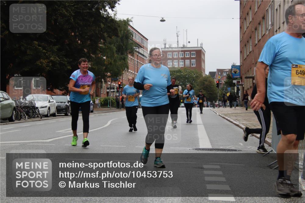 13.09.2026 - Kiel Lauf Markus Tischler http://msf.ph/oto/10453753 13.09.2026 10:00:31 Fleethörn 8730, 38, 649 meine-sportfotos.de