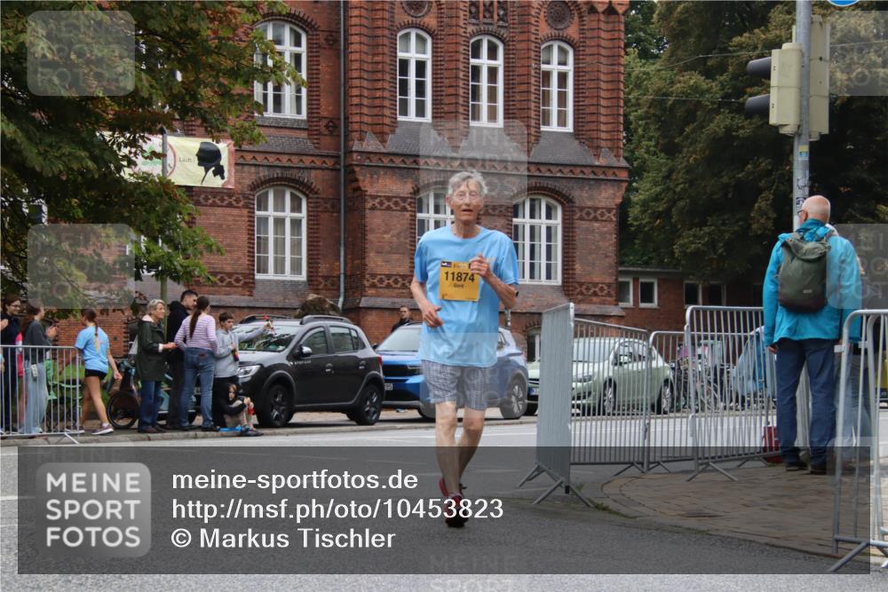 13.09.2026 - Kiel Lauf Markus Tischler http://msf.ph/oto/10453823 13.09.2026 10:02:37 Fleethörn 95, 35, 11874 meine-sportfotos.de