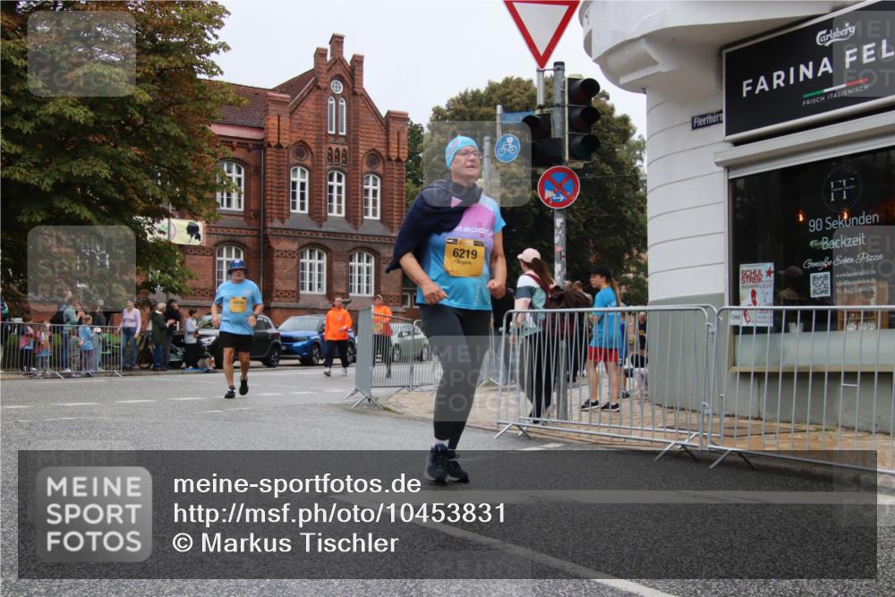 13.09.2026 - Kiel Lauf Markus Tischler http://msf.ph/oto/10453831 13.09.2026 10:03:05 Fleethörn 3000, 38, 6219, 90, 043153646592 meine-sportfotos.de