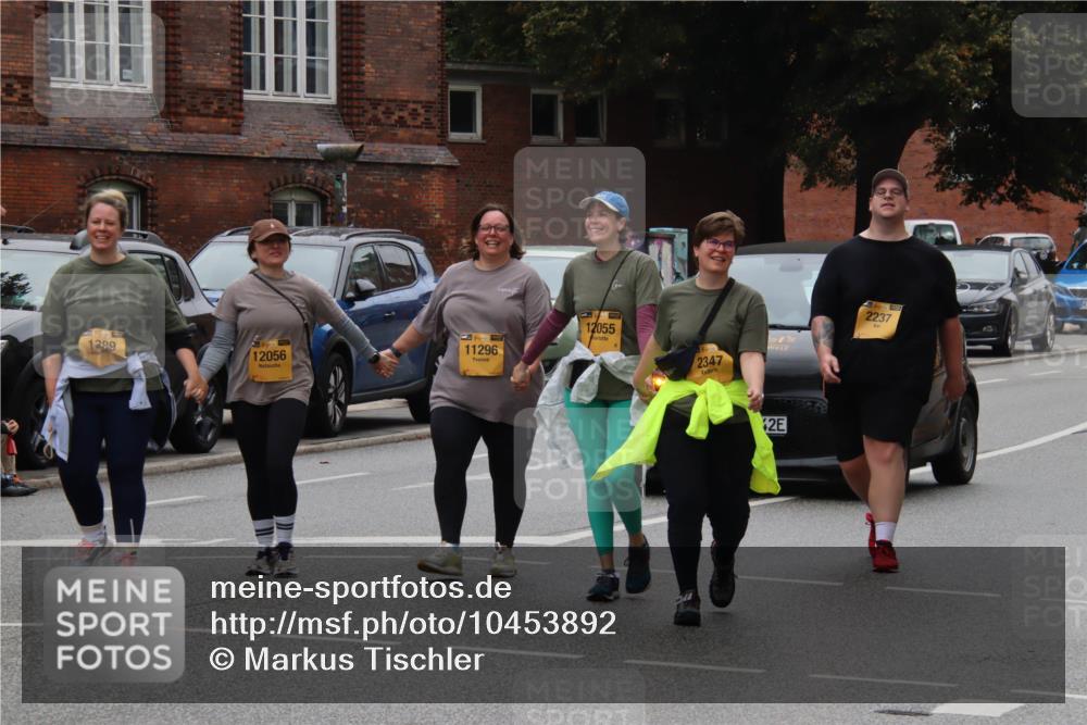 13.09.2026 - Kiel Lauf Markus Tischler http://msf.ph/oto/10453892 13.09.2026 10:04:59 Fleethörn 1289, 12056, 11296, 12055, 2347, 2, 2237 meine-sportfotos.de