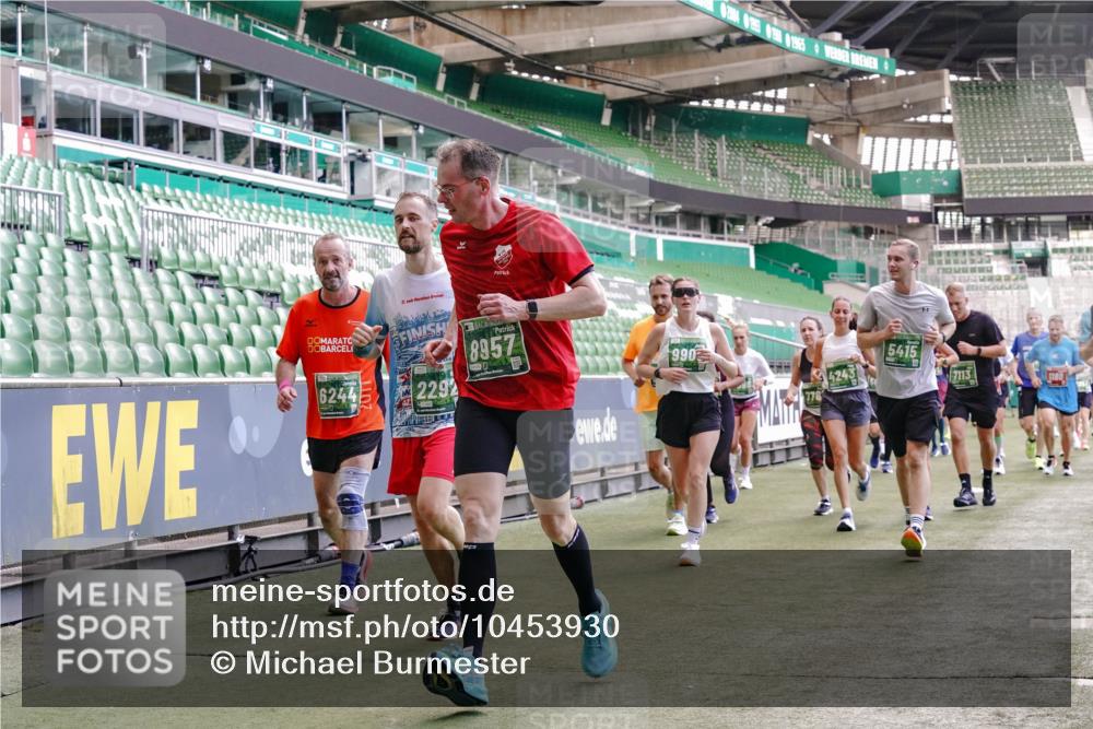 13.09.2026 - 21. swb-Marathon Bremen Michael Burmester http://msf.ph/oto/10453930 13.09.2026 13:10:30 Laufen im Stadion 164, 265, 373, 383, 391, 448, 532, 549, 563, 581, 813, 869, 898, 984, 1072, 1180, 1738, 1855, 1867, 1894, 1967, 2202, 2208, 2232, 2243, 2268, 2284, 2330, 2333, 2339, 2342, 2432, 2441, 2443, 2471, 2525, 2530, 2531, 2553, 2573, 2589, 2594, 2654, 2669, 2682, 2714, 2717, 2784, 2785, 2819, 2836, 2920, 2931, 2932, 2941, 3026, 3032, 3063, 3086, 3089, 3122, 3159, 3174, 3207, 3208, 3291, 3316, 3327, 3333, 3352, 3370, 3398, 3409, 3410, 3437, 3470, 3549, 3707, 3769, 109 meine-sportfotos.de