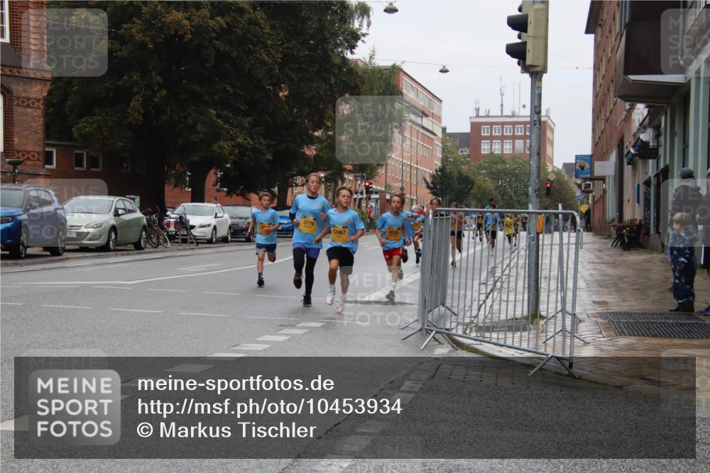 13.09.2026 - Kiel Lauf Markus Tischler http://msf.ph/oto/10453934 13.09.2026 08:51:30 Fleethörn 1702, 3779, 12467, 6532 meine-sportfotos.de