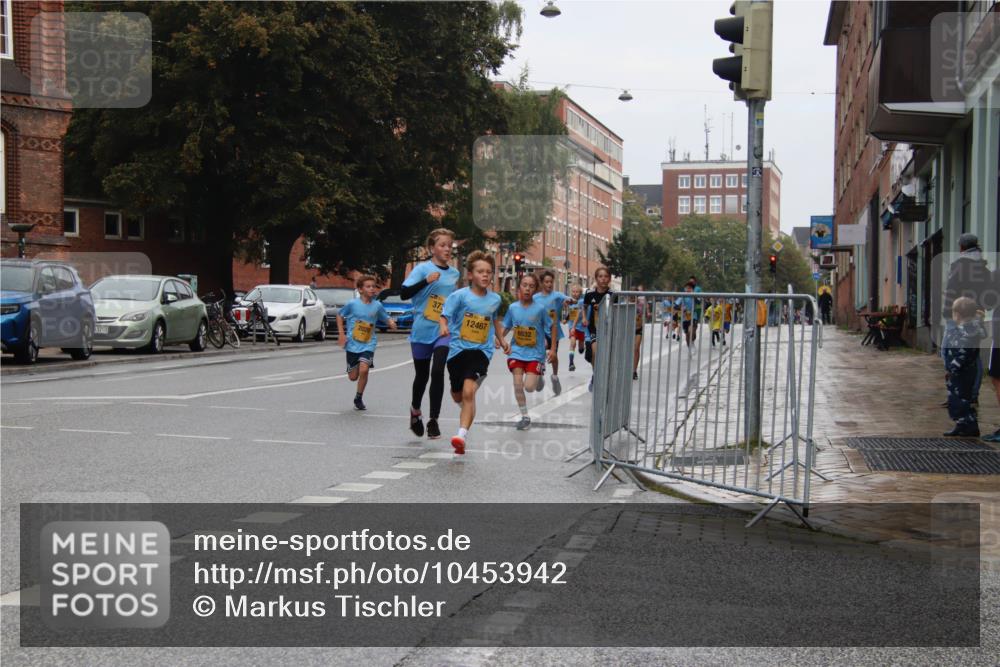 13.09.2026 - Kiel Lauf Markus Tischler http://msf.ph/oto/10453942 13.09.2026 08:51:30 Fleethörn 1702, 372, 12467, 6532 meine-sportfotos.de