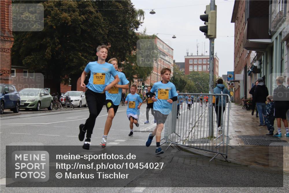 13.09.2026 - Kiel Lauf Markus Tischler http://msf.ph/oto/10454027 13.09.2026 08:51:54 Fleethörn 1702, 1572, 87, 8736, 3178 meine-sportfotos.de