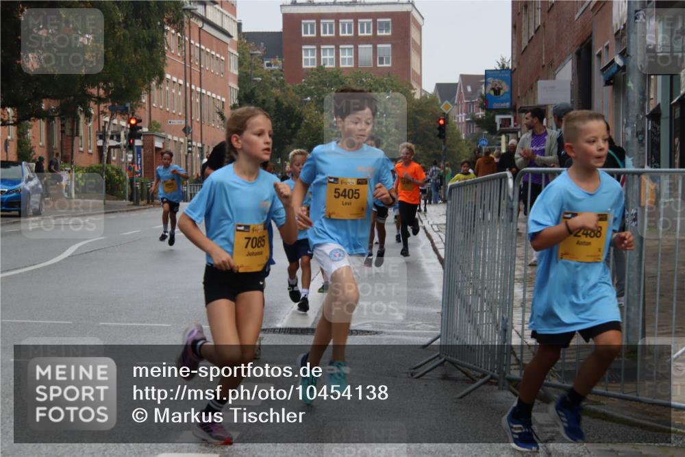 13.09.2026 - Kiel Lauf Markus Tischler http://msf.ph/oto/10454138 13.09.2026 08:52:42 Fleethörn 7085, 1, 39, 5405, 2408 meine-sportfotos.de