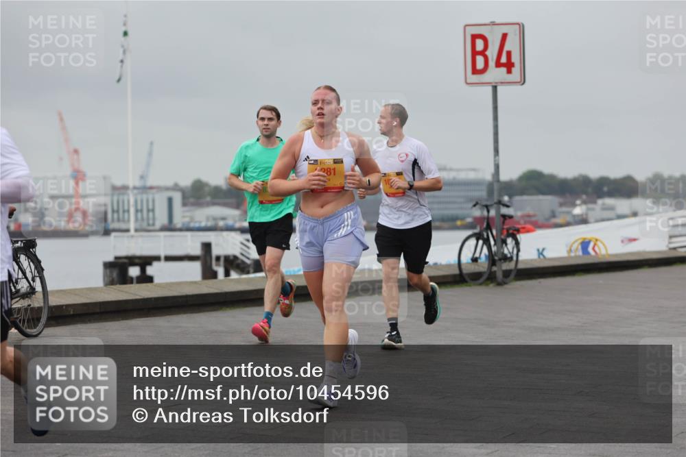 13.09.2026 - Kiel Lauf Andreas Tolksdorf http://msf.ph/oto/10454596 13.09.2026 11:54:40 Kiellinie 48, 281, 4 meine-sportfotos.de
