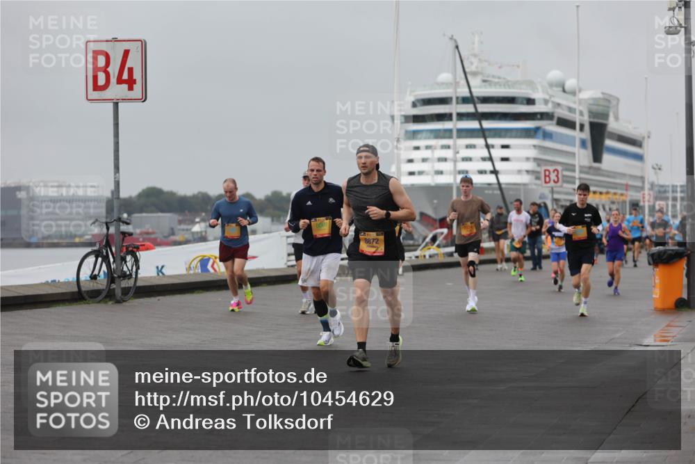13.09.2026 - Kiel Lauf Andreas Tolksdorf http://msf.ph/oto/10454629 13.09.2026 11:54:42 Kiellinie 4, 8007, 8872, 3 meine-sportfotos.de