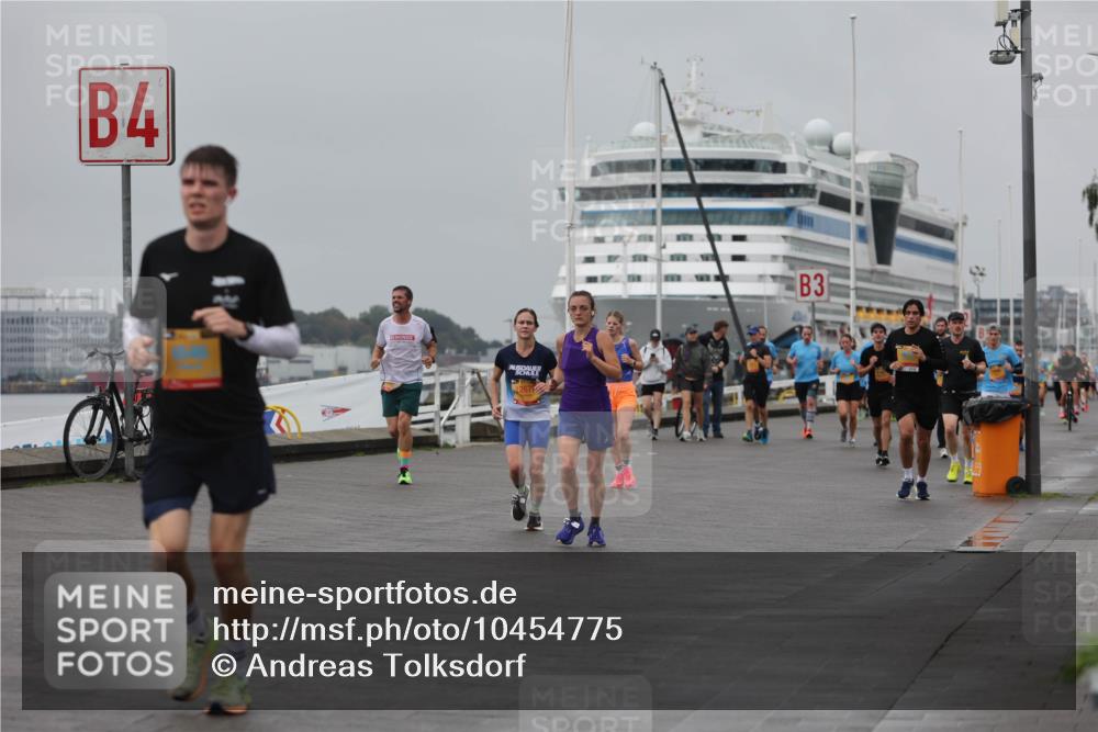 13.09.2026 - Kiel Lauf Andreas Tolksdorf http://msf.ph/oto/10454775 13.09.2026 11:54:49 Kiellinie 4, 3 meine-sportfotos.de