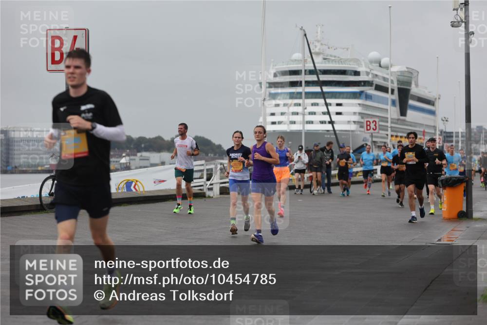 13.09.2026 - Kiel Lauf Andreas Tolksdorf http://msf.ph/oto/10454785 13.09.2026 11:54:49 Kiellinie 12679, 3 meine-sportfotos.de