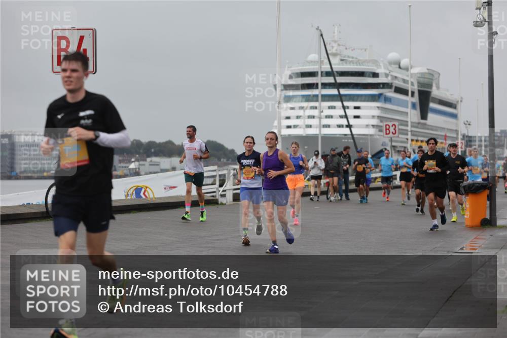 13.09.2026 - Kiel Lauf Andreas Tolksdorf http://msf.ph/oto/10454788 13.09.2026 11:54:49 Kiellinie 4, 42679, 3 meine-sportfotos.de