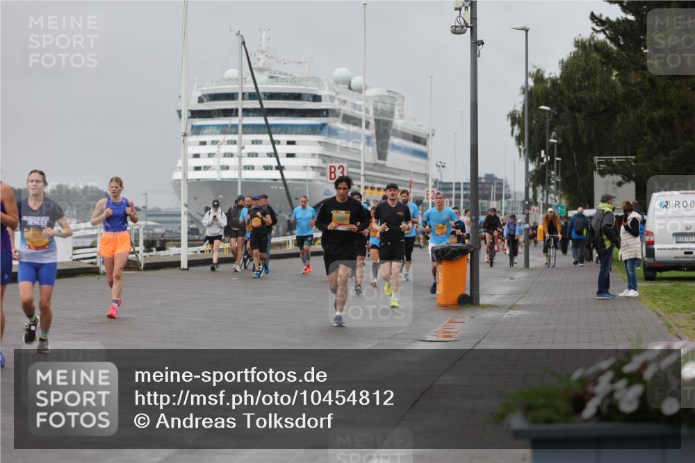 13.09.2026 - Kiel Lauf Andreas Tolksdorf http://msf.ph/oto/10454812 13.09.2026 11:54:51 Kiellinie 3, 1 meine-sportfotos.de