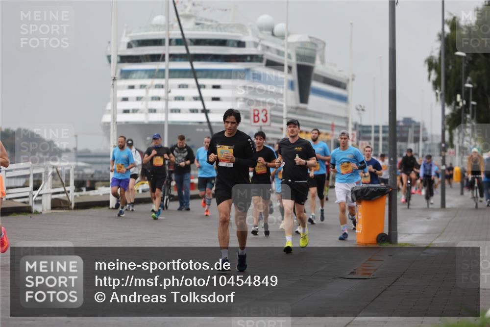 13.09.2026 - Kiel Lauf Andreas Tolksdorf http://msf.ph/oto/10454849 13.09.2026 11:54:52 Kiellinie 3 meine-sportfotos.de