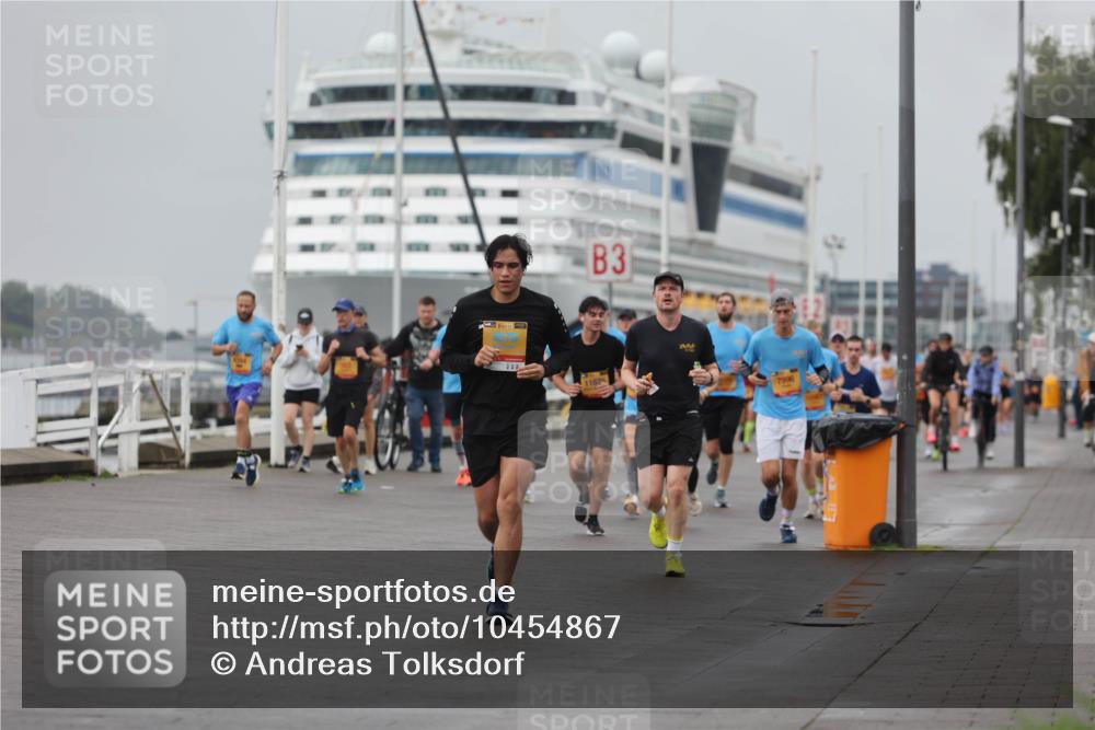 13.09.2026 - Kiel Lauf Andreas Tolksdorf http://msf.ph/oto/10454867 13.09.2026 11:54:53 Kiellinie 3978, 3, 1167, 7996 meine-sportfotos.de