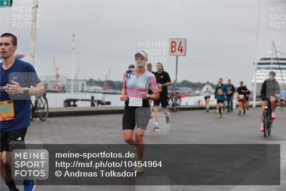 13.09.2026 - Kiel Lauf Andreas Tolksdorf http://msf.ph/oto/10454964 13.09.2026 11:55:07 Kiellinie 38, 0824, 4 meine-sportfotos.de