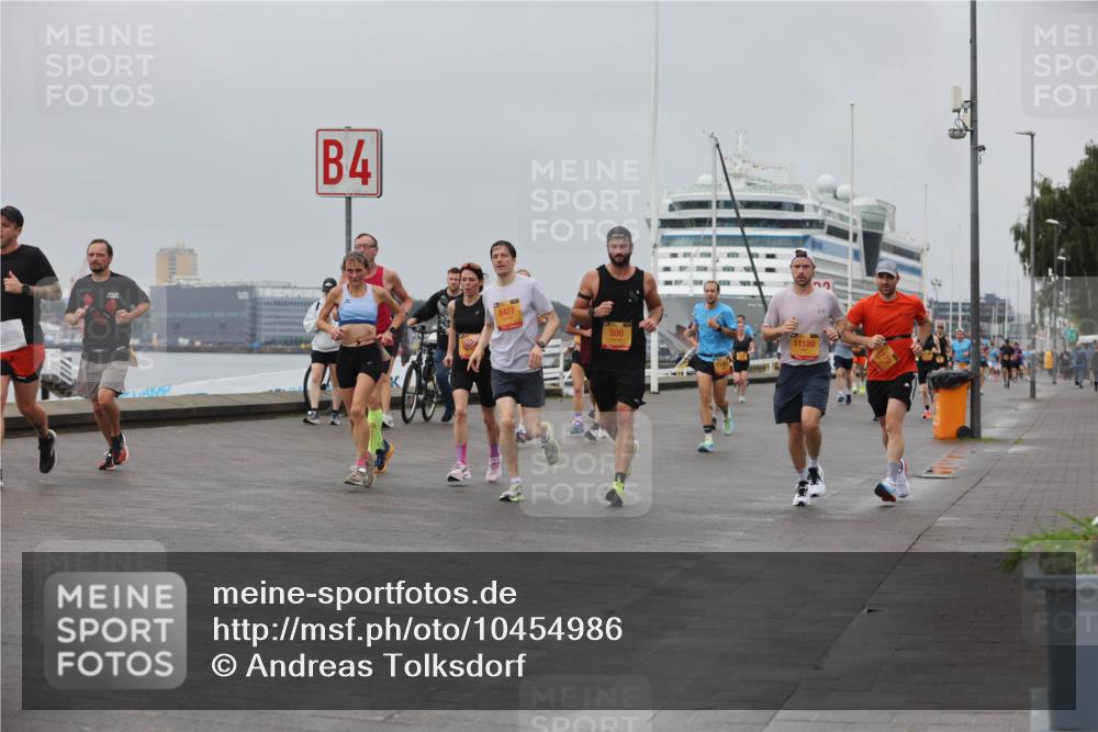 13.09.2026 - Kiel Lauf Andreas Tolksdorf http://msf.ph/oto/10454986 13.09.2026 11:55:13 Kiellinie 4, 8427, 500, 11180, 32 meine-sportfotos.de
