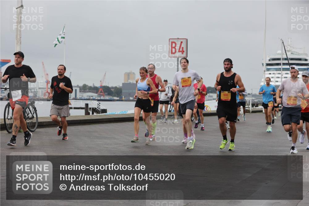 13.09.2026 - Kiel Lauf Andreas Tolksdorf http://msf.ph/oto/10455020 13.09.2026 11:55:14 Kiellinie 4, 8427, 500, 1149, 11180, 1179 meine-sportfotos.de