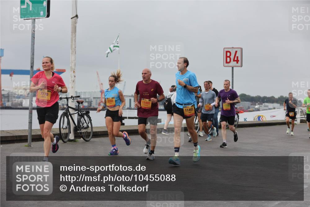 13.09.2026 - Kiel Lauf Andreas Tolksdorf http://msf.ph/oto/10455088 13.09.2026 11:55:18 Kiellinie 4, 4, 7770, 2350, 42, 195, 11493, 11492, 1181 meine-sportfotos.de