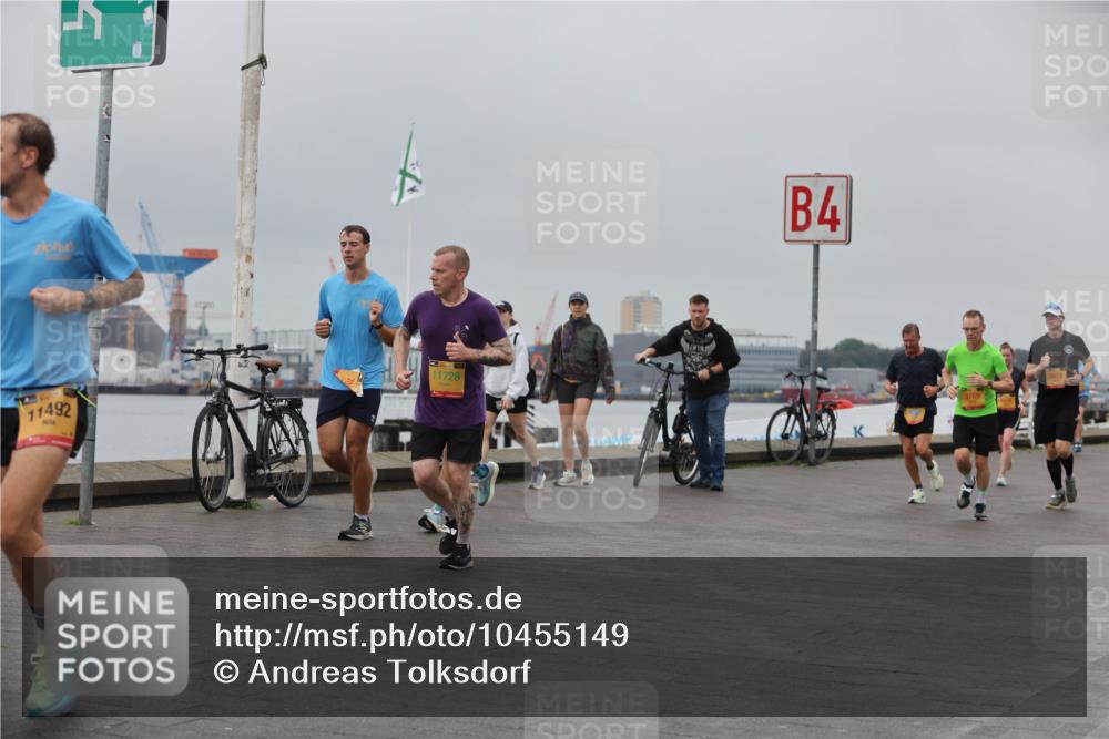 13.09.2026 - Kiel Lauf Andreas Tolksdorf http://msf.ph/oto/10455149 13.09.2026 11:55:19 Kiellinie 4, 11492, 30, 11728, 4, 3789 meine-sportfotos.de