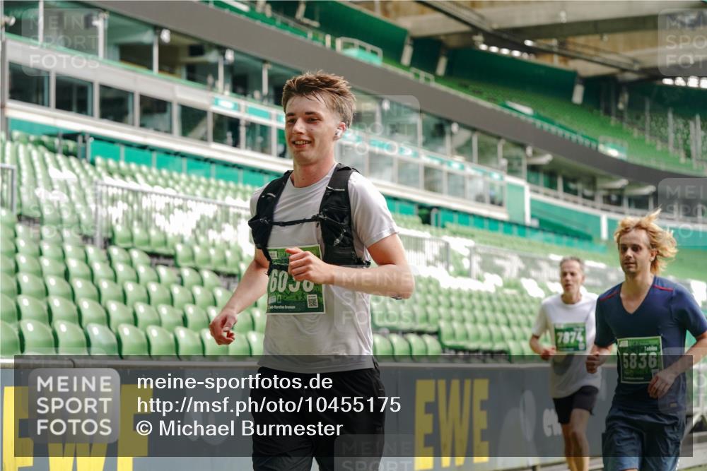 13.09.2026 - 21. swb-Marathon Bremen Michael Burmester http://msf.ph/oto/10455175 13.09.2026 12:52:47 Laufen im Stadion 102, 107, 145, 235, 376, 541, 615, 616, 683, 734, 740, 755, 792, 863, 982, 985, 987, 1033, 1043, 1056, 1125, 1146, 1162, 1232, 1252, 1297, 1433, 1445, 1492, 1528, 1542, 1646, 1664, 1704, 1707, 1814, 1955, 2007, 2008, 2043, 2203, 2280, 2350, 2362, 2401, 2422, 2447, 2454, 2480, 2498, 2759, 2767, 2820, 2847, 2858, 2997, 3085, 3149, 3236, 3336, 3362, 3448, 3566, 3703, 3830, 3899, 3988, 4165, 4283, 4429, 4475, 4571, 4573, 4582, 4605, 4895, 5079, 5152, 5168, 5379 meine-sportfotos.de
