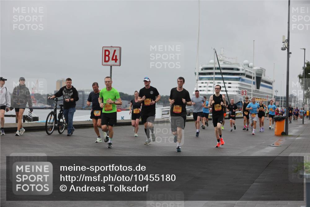 13.09.2026 - Kiel Lauf Andreas Tolksdorf http://msf.ph/oto/10455180 13.09.2026 11:55:21 Kiellinie 4, 3789, 5875, 9482, 11799, 3 meine-sportfotos.de