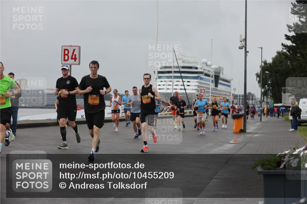 13.09.2026 - Kiel Lauf Andreas Tolksdorf http://msf.ph/oto/10455209 13.09.2026 11:55:22 Kiellinie 89, 4, 9482, 11799, 3 meine-sportfotos.de