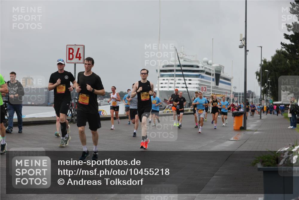 13.09.2026 - Kiel Lauf Andreas Tolksdorf http://msf.ph/oto/10455218 13.09.2026 11:55:22 Kiellinie 4, 5875, 9482, 11799, 3 meine-sportfotos.de