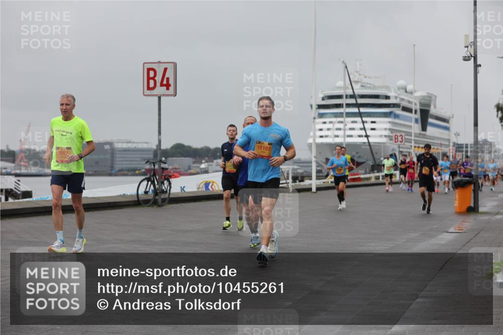 13.09.2026 - Kiel Lauf Andreas Tolksdorf http://msf.ph/oto/10455261 13.09.2026 11:55:32 Kiellinie 9012, 4, 11197, 3 meine-sportfotos.de