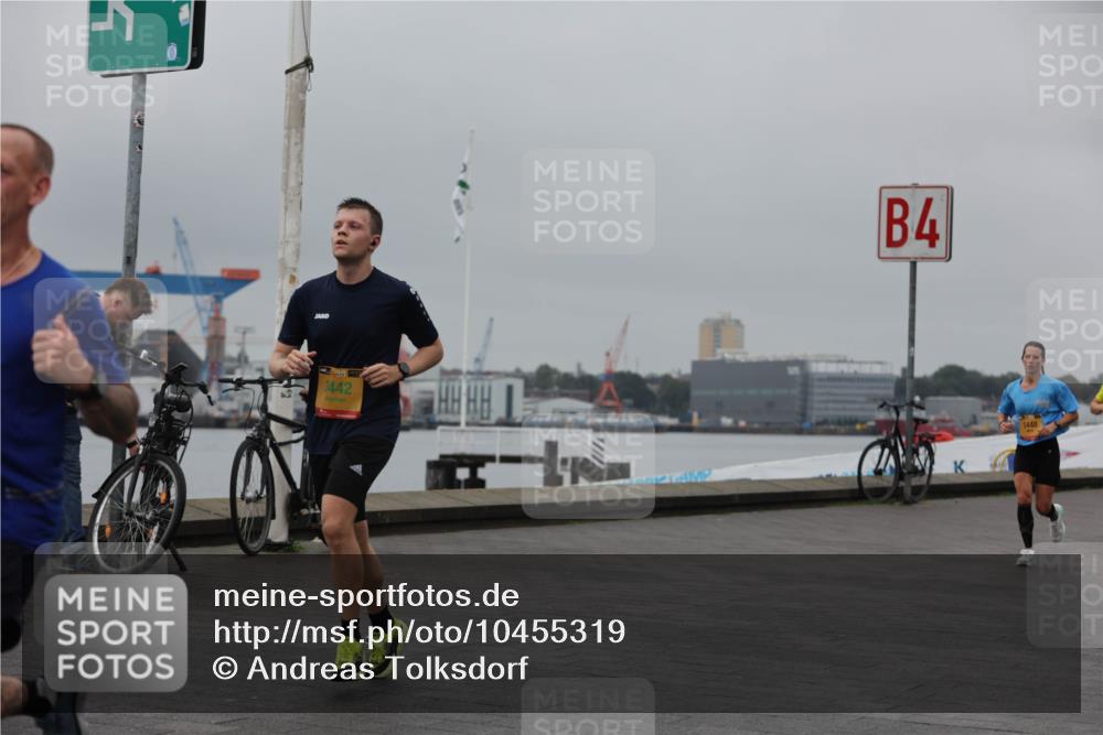 13.09.2026 - Kiel Lauf Andreas Tolksdorf http://msf.ph/oto/10455319 13.09.2026 11:55:36 Kiellinie 38, 3442, 4 meine-sportfotos.de
