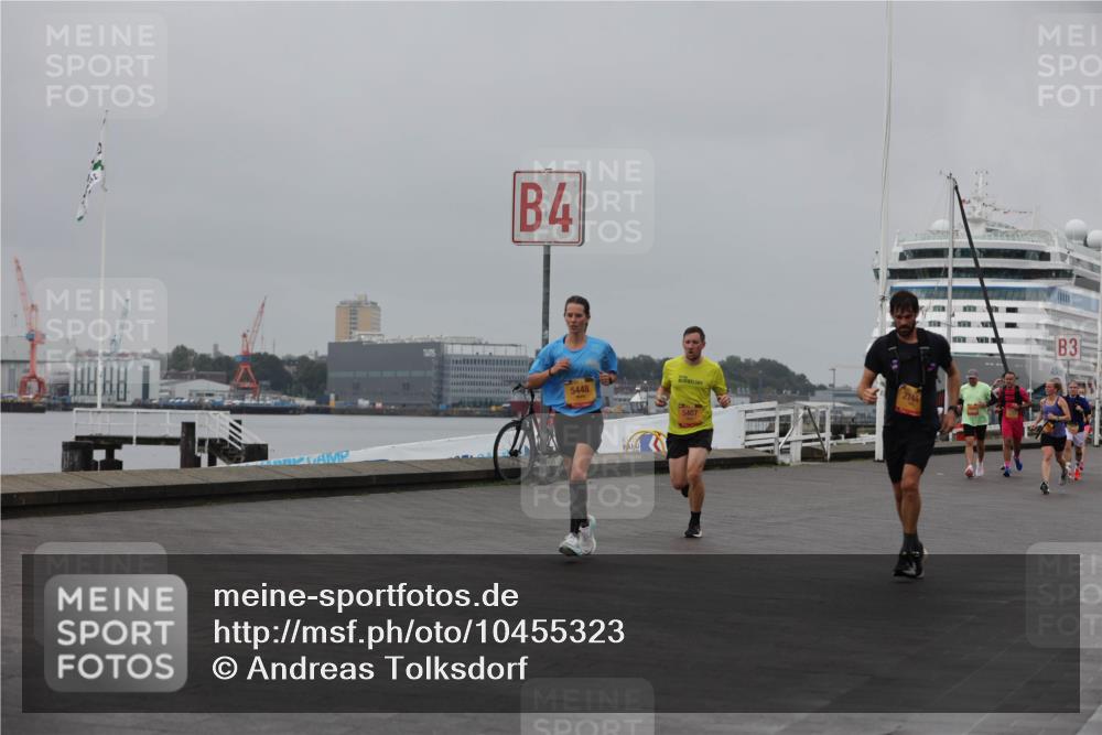 13.09.2026 - Kiel Lauf Andreas Tolksdorf http://msf.ph/oto/10455323 13.09.2026 11:55:37 Kiellinie 4, 5448, 5407, 2744, 3 meine-sportfotos.de