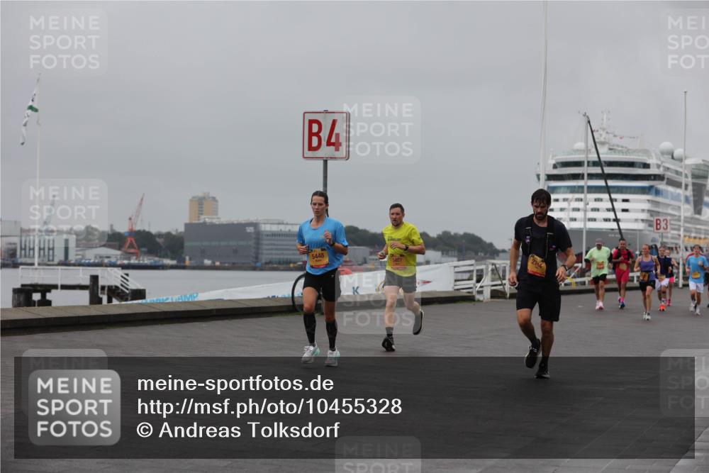13.09.2026 - Kiel Lauf Andreas Tolksdorf http://msf.ph/oto/10455328 13.09.2026 11:55:37 Kiellinie 4, 5448, 5407, 214, 3 meine-sportfotos.de