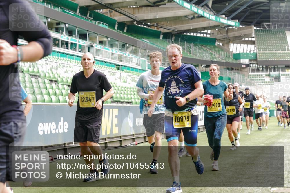 13.09.2026 - 21. swb-Marathon Bremen Michael Burmester http://msf.ph/oto/10455343 13.09.2026 10:32:46 Laufen im Stadion 10067, 10078, 10146, 10166, 10184, 10203, 10211, 10222, 10226, 10243, 10246, 10249, 10255, 10256, 10300, 10322, 10365, 10372, 10374, 10379, 10383, 10394, 10408, 10410, 10423, 10443, 10471, 10478, 10486, 10494, 10503, 10517, 10518, 10529, 10530, 10540, 10543, 10550, 10555, 10565, 10579, 10589, 10608, 10610, 10626, 10631, 10646, 10670, 10673, 10675, 10687, 10690, 10703, 10704, 10707, 10708, 10721, 10725, 10728, 10745, 10749, 10750, 10771, 10788, 10794, 10809 meine-sportfotos.de