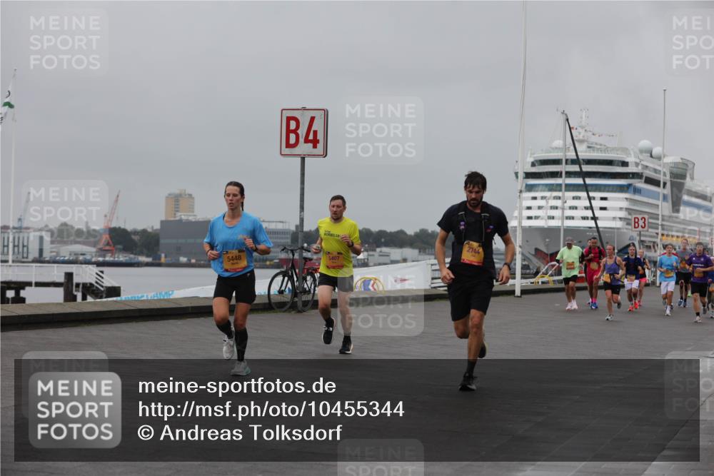 13.09.2026 - Kiel Lauf Andreas Tolksdorf http://msf.ph/oto/10455344 13.09.2026 11:55:38 Kiellinie 4, 5448, 5407, 2744, 3 meine-sportfotos.de