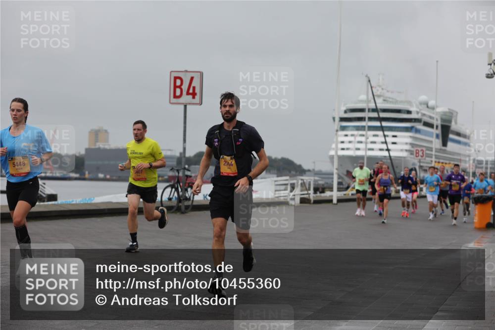 13.09.2026 - Kiel Lauf Andreas Tolksdorf http://msf.ph/oto/10455360 13.09.2026 11:55:39 Kiellinie 5448, 4, 2744, 3 meine-sportfotos.de