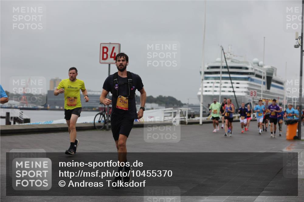 13.09.2026 - Kiel Lauf Andreas Tolksdorf http://msf.ph/oto/10455370 13.09.2026 11:55:39 Kiellinie 4, 39, 2744, 5407, 3 meine-sportfotos.de