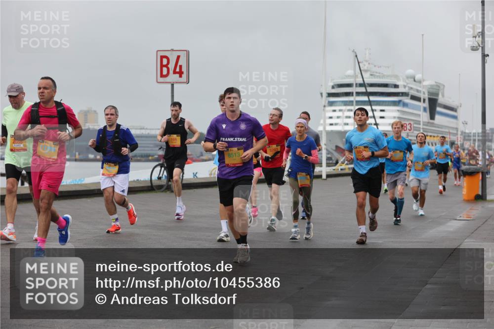 13.09.2026 - Kiel Lauf Andreas Tolksdorf http://msf.ph/oto/10455386 13.09.2026 11:55:48 Kiellinie 2688, 1, 394, 11260, 4, 166, 39, 8513, 5263, 86, 3 meine-sportfotos.de