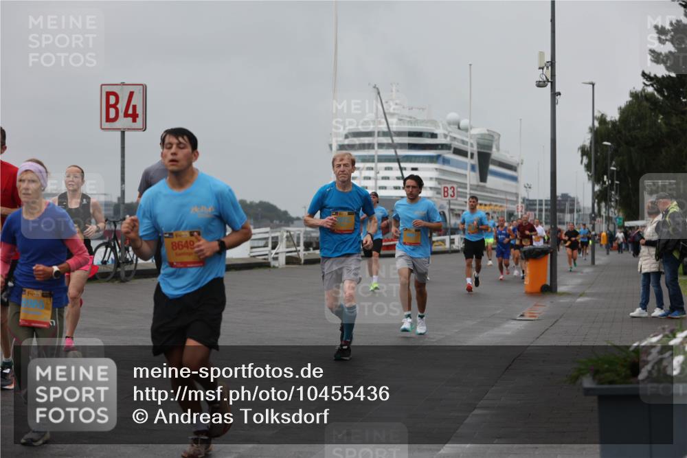 13.09.2026 - Kiel Lauf Andreas Tolksdorf http://msf.ph/oto/10455436 13.09.2026 11:55:50 Kiellinie 39, 4, 3, 1, 39, 8649 meine-sportfotos.de