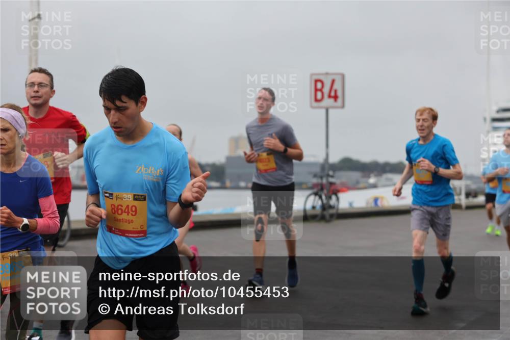 13.09.2026 - Kiel Lauf Andreas Tolksdorf http://msf.ph/oto/10455453 13.09.2026 11:55:51 Kiellinie 28, 3965, 38, 8649, 4 meine-sportfotos.de