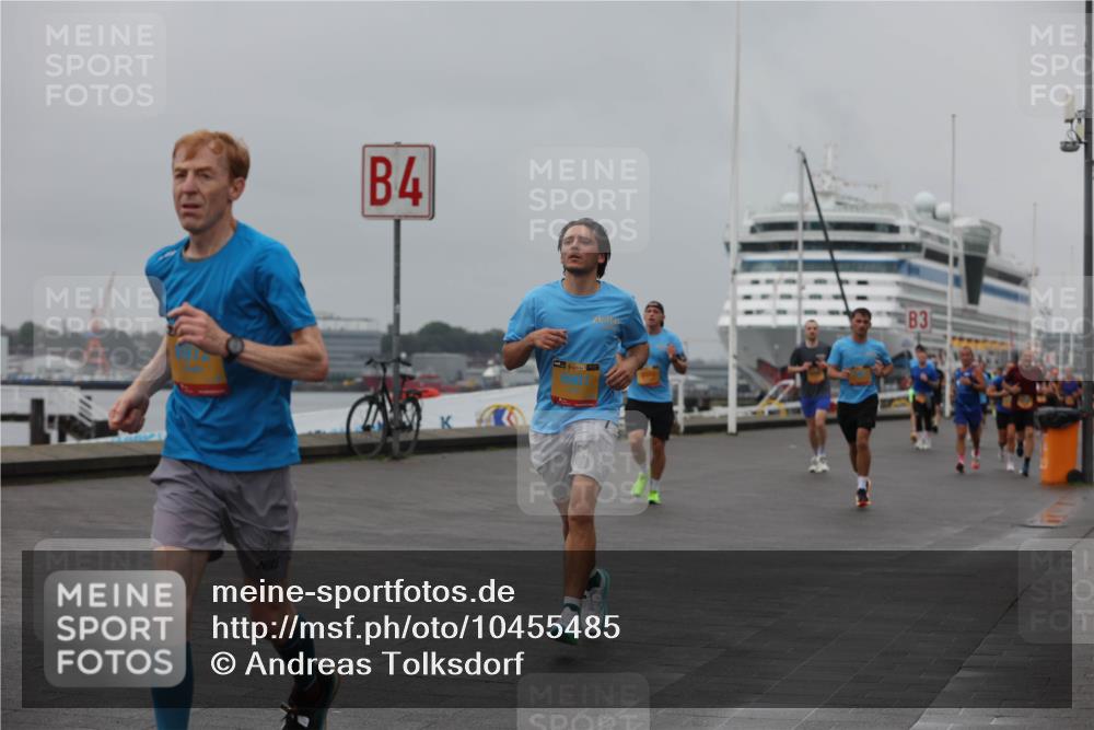 13.09.2026 - Kiel Lauf Andreas Tolksdorf http://msf.ph/oto/10455485 13.09.2026 11:55:53 Kiellinie 4, 38, 3 meine-sportfotos.de