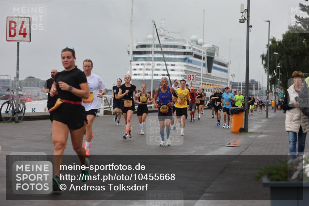13.09.2026 - Kiel Lauf Andreas Tolksdorf http://msf.ph/oto/10455668 13.09.2026 11:56:07 Kiellinie 4, 1960, 5164, 3 meine-sportfotos.de
