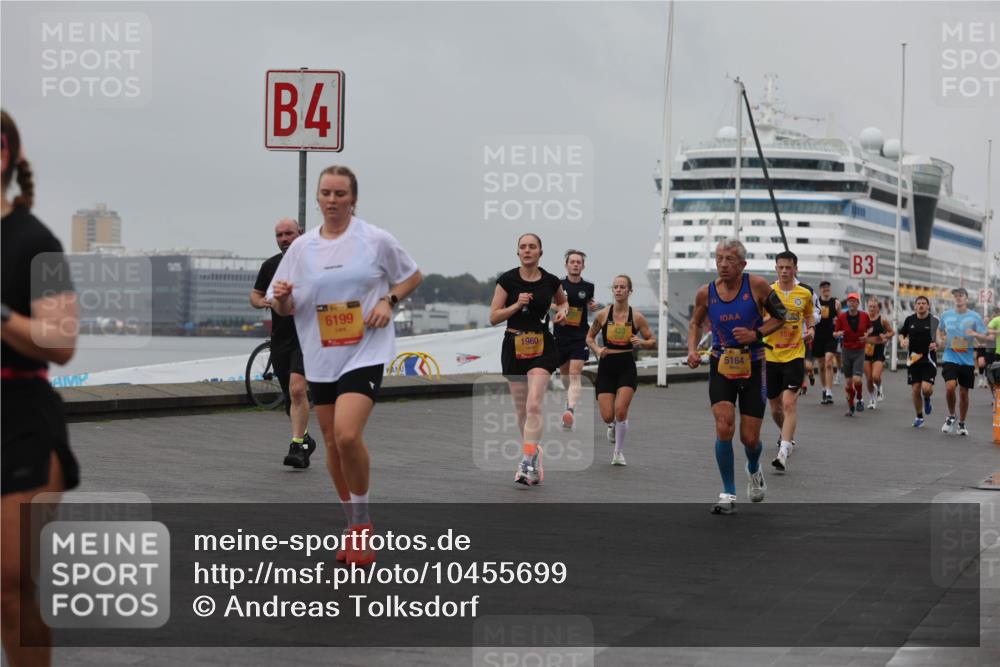 13.09.2026 - Kiel Lauf Andreas Tolksdorf http://msf.ph/oto/10455699 13.09.2026 11:56:08 Kiellinie 4, 6199, 1960, 5164, 1596, 3 meine-sportfotos.de