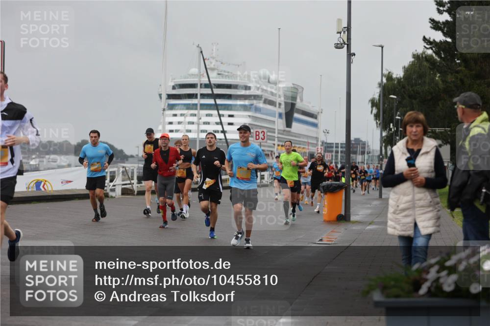 13.09.2026 - Kiel Lauf Andreas Tolksdorf http://msf.ph/oto/10455810 13.09.2026 11:56:14 Kiellinie 3 meine-sportfotos.de