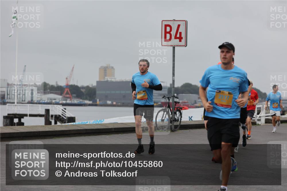13.09.2026 - Kiel Lauf Andreas Tolksdorf http://msf.ph/oto/10455860 13.09.2026 11:56:17 Kiellinie 4 meine-sportfotos.de