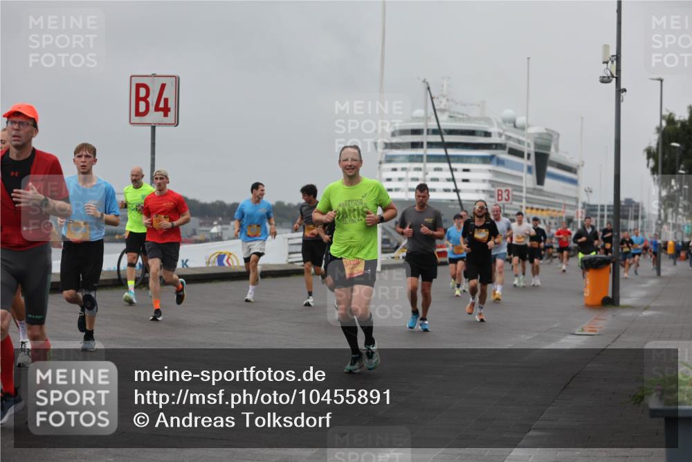 13.09.2026 - Kiel Lauf Andreas Tolksdorf http://msf.ph/oto/10455891 13.09.2026 11:56:20 Kiellinie 4, 12, 196, 3, 3428 meine-sportfotos.de